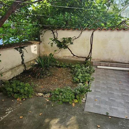 Apartment Treti Mart North